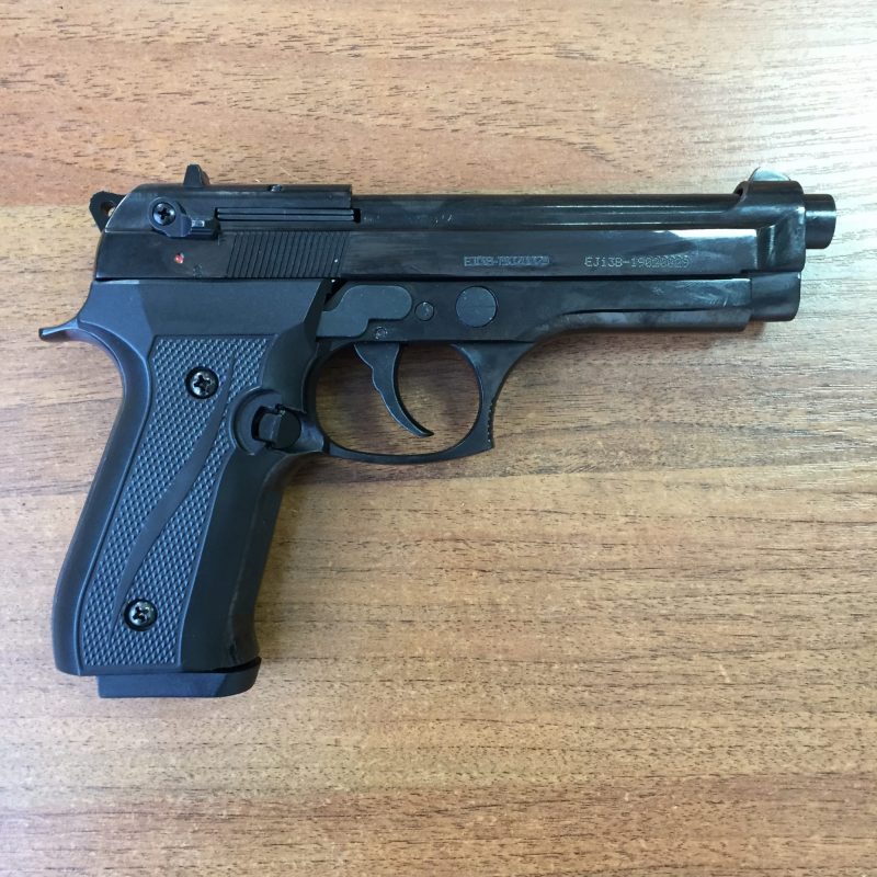 Пистолет охолощенный Beretta 92 СО - Черный — изображение 4